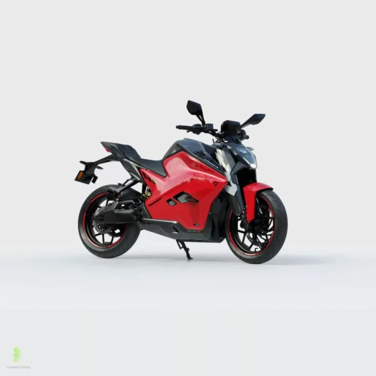 Motocicletă electrică Ultraviolette F77 SuperStreet în culoarea Turbo Red